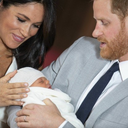H Meghan Markle μίλησε για πρώτη φορά δημόσια για το πόσο έχει αλλάξει η μητρότητα τη ζωή της 