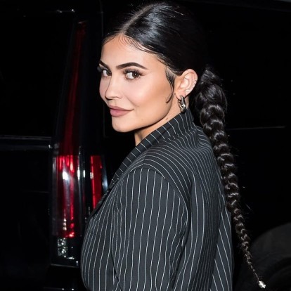 Η Kylie Jenner θυμάται όλα τα Halloween κοστούμια που έχει φορέσει