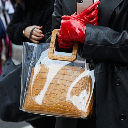 Tα 5 αξεσουάρ που δεν πρέπει να αποχωρίζεστε στις καθημερινές σας εμφανίσεις 