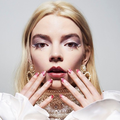 Anya Taylor-Joy: Μάθετε τα πάντα για την ηρωίδα της νέας επιτυχημένης σειράς του Netflix, "The Queen's Gambit" 