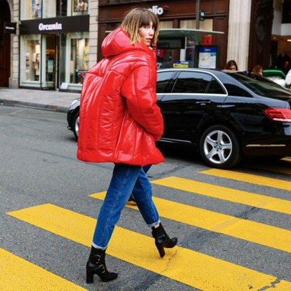 Πώς να προσθέσετε σωστά τους όγκους στα σύνολά σας για να «κλέψετε» τις εντυπώσεις