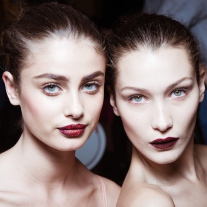 Κάντε το κραγιόν σας να κρατήσει όλη μέρα 