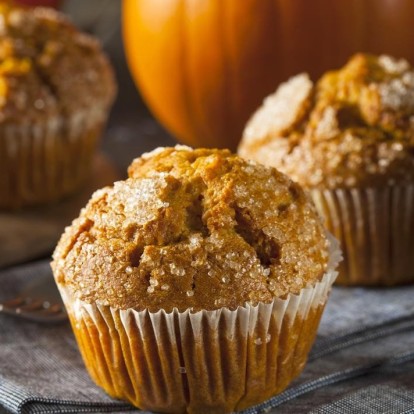 Τα πιο νόστιμα γλυκά muffins με κολοκύθα για να απολαύσετε μαζί με τον καφέ σας