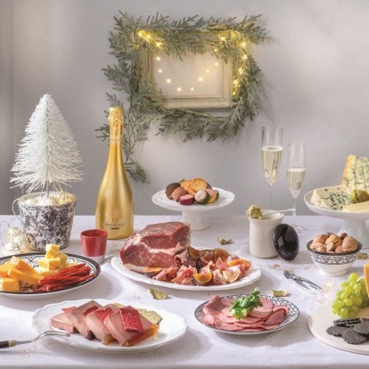 Spreading Happiness: Υποδεχτείτε την εορταστική περίοδο δημιουργώντας αξέχαστες αναμνήσεις γύρω από το οικογενειακό τραπέζι