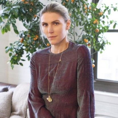 Gabriela Hearst: Ποια είναι η νέα καλλιτεχνική διευθύντρια του οίκου Chloé που θα παρουσιάσει την πρώτη της συλλογή τον ερχόμενο Μάρτιο;