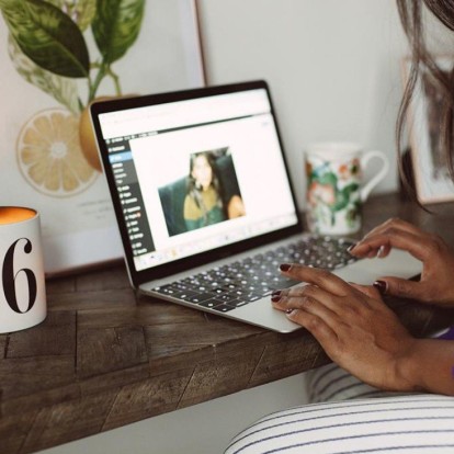 3 βήματα που θα σας γλιτώσουν από το εξ’ αποστάσεως work burnout