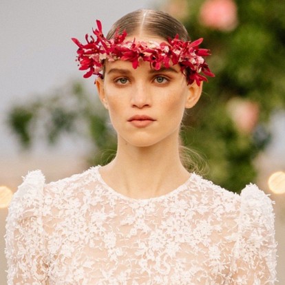 Haute Couture SS21: Τα ακαταμάχητα hair & makeup looks που θα αντιγράψουμε asap