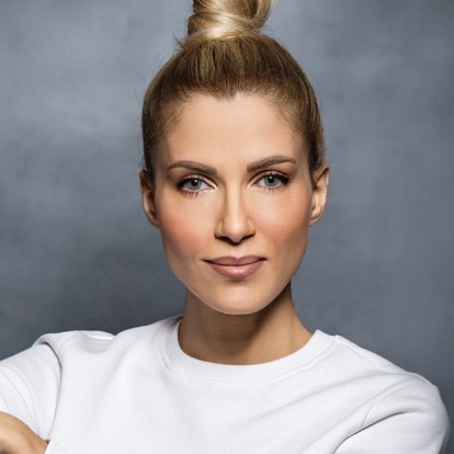 Η ﻿﻿﻿Σάντυ Κουτσοσταμάτη μιλάει για τη σημασία της ψυχοθεραπείας & πώς αυτή μπορεί να αλλάξει τη ζωή ενός ανθρώπου 