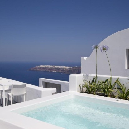 Love Greece: Τα ελληνικά Airbnb που που μας κάνουν να ονειρευόμαστε το επόμενο getaway μας