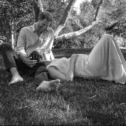 It's Official: H Meghan Markle & ο πρίγκιπας Harry περιμένουν το δεύτερο παιδί τους