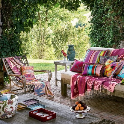 Ο οίκος Etro παρουσιάζει τη νέα Spring/Summer 2021 συλλογή του με είδη για το σπίτι