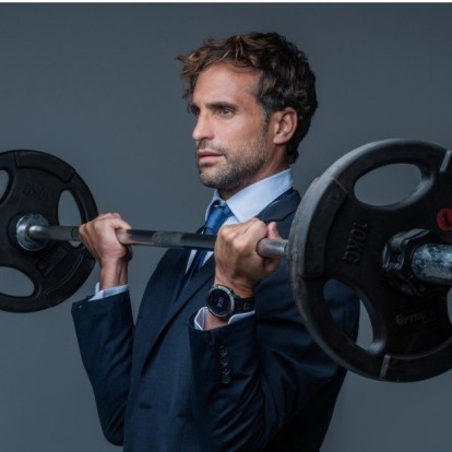 New Year, New You: Δείτε το θεαματικό φινάλε του 6 week challenge του πρωταθλητή κολύμβησης, Γιάννη Δρυμωνάκου 