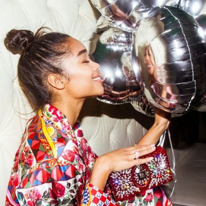 Happy Women's Day: 20 ακαταμάχητα beauty gifts που μας κάνουν να αισθανόμαστε υπέροχα