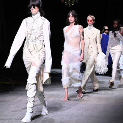 Milan Fashion Week: Λιτές γραμμές και σύγχρονα designs που αναδεικνύουν τη νέα θηλυκότητα 