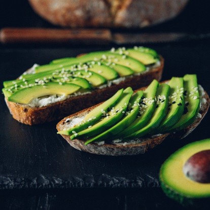 Avocado Lovers: 4 συνταγές με αβοκάντο που θα σας φτιάξουν τη μέρα