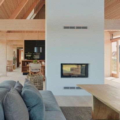 Ένα ξεχωριστό beach house στη Δανία με minimal διακόσμηση & natural στοιχεία 