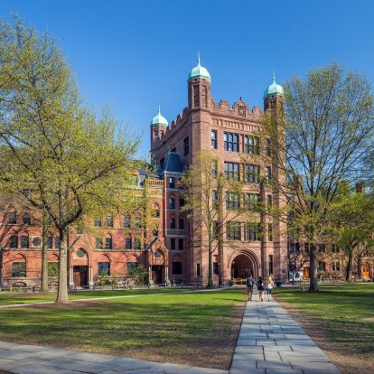 Πόσο εφικτές είναι οι σπουδές στις ΗΠΑ και για ποιους;