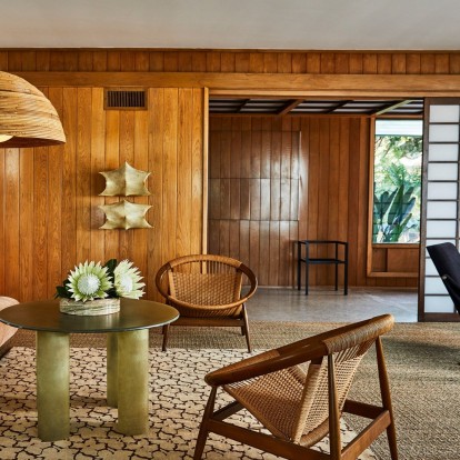 Η Kelly Wearstler έδωσε νέα πνοή σε ένα beach house στο Malibu 