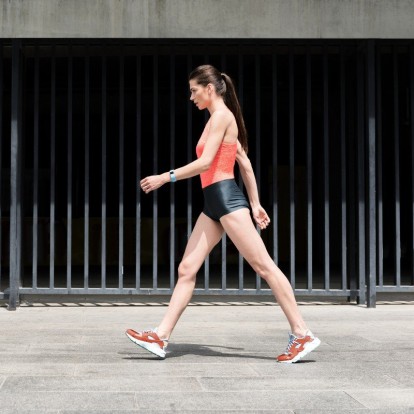 Περπάτημα: Οι θετικές αλλαγές που θα συμβούν στον οργανισμό σας από την πρώτη κιόλας στιγμή