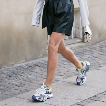 Tα top sneakers της φετινής άνοιξης που ταιριάζουν με κάθε σύνολο 