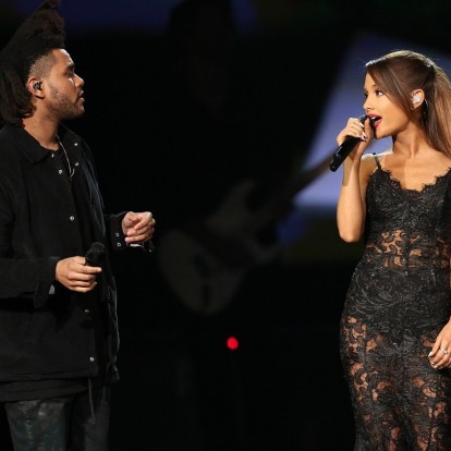 Ο The Weeknd και η Ariana Grande κυκλοφορούν το remix του "Save Your Tears"