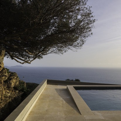 Μια μαγική κατοικία στην Κρήτη έγινε το «καταφύγιο» ενός ζευγαριού Γάλλων