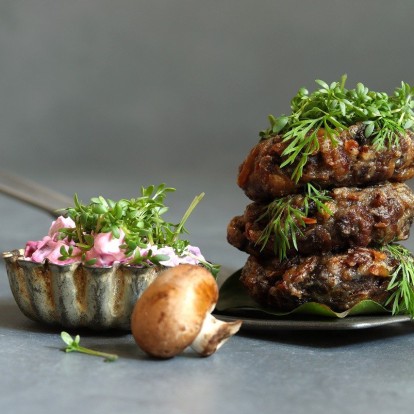 3 συνταγές για τα πιο νόστιμα μπιφτέκια χωρίς κρέας 