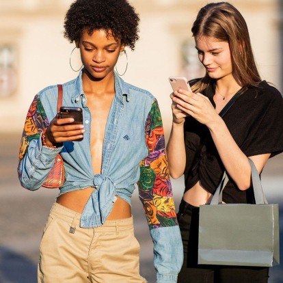 Τα πιο χρηστικά travel apps που θα σας βοηθήσουν να οργανώσετε τις καλοκαιρινές διακοπές σας