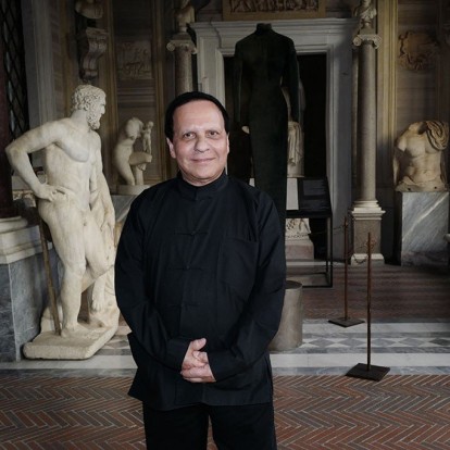 Έφυγε από τη ζωή ο θρυλικός σχεδιαστής Azzedine Alaïa