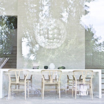 Η ομορφιά της απλότητας στο λευκό Fredensborg house στην Κοπεγχάγη