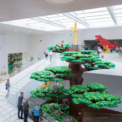 Dreams come true: Άνοιξε το πρώτο σπίτι φτιαγμένο από τουβλάκια