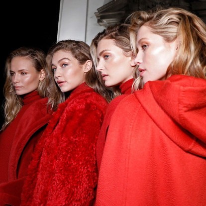 Το κόκκινο είναι το απόλυτο χρώμα του χειμώνα 