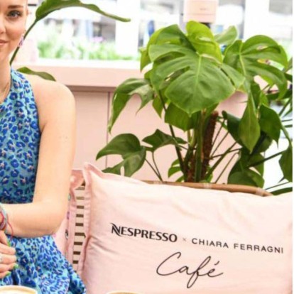 Μέσα στο pop-up café της Nespresso και της Chiara Ferragni από το collab τους στο Μιλάνο