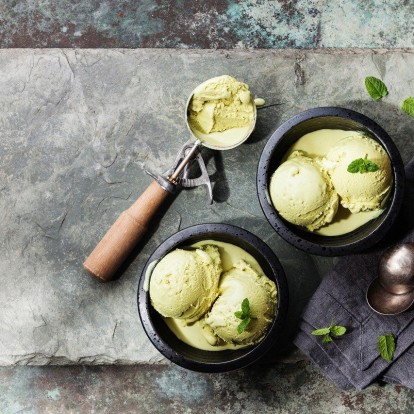 4 απολαυστικές γεύσεις παγωτών που μπορείτε να φτιάξετε μόνοι σας