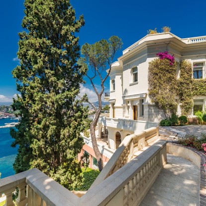 Περιηγηθείτε στην εντυπωσιακή βίλα του θρυλικού Sean Connery στη νότια Γαλλία