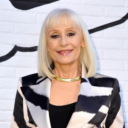 Raffaella Carrà: Όλα όσα έμαθε & δίδαξε το ίνδαλμα της ιταλικής τηλεόρασης αφήνοντας πίσω της εποχή