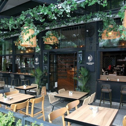 Απόβαση στο νέο all day gastro bar στην καρδιά της Θεσσαλονίκης 