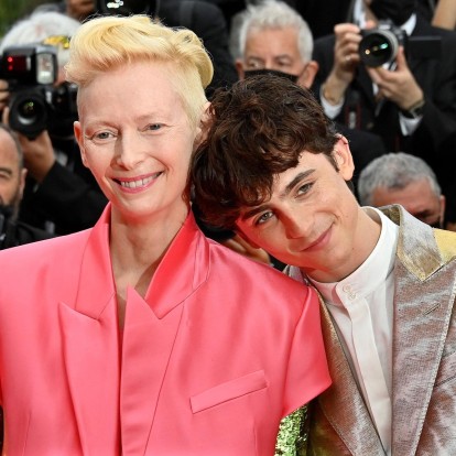 Cannes 2021: O Timothée Chalamet και η Tilda Swinton αποθεώθηκαν στη χθεσινή προβολή της ταινίας τους, The French Dispatch  