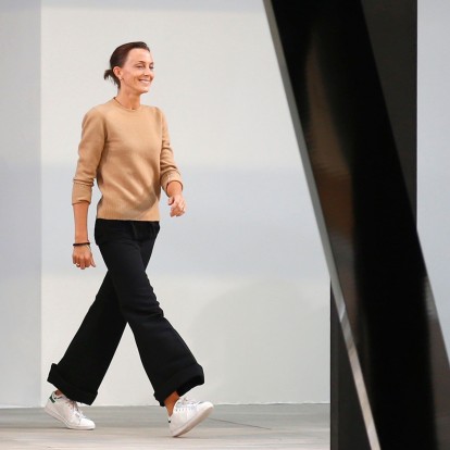 Phoebe Philo: Η διάσημη designer επιστρέφει στον χώρο της μόδας λανσάροντας το δικό της brand