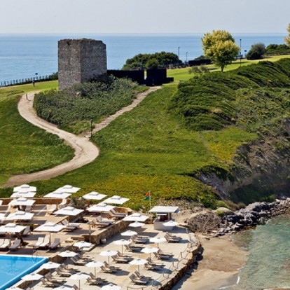 Sani Festival 2021: Τα φώτα στο Λόφο της Σάνης ανάβουν και πάλι με μοναδικές μουσικές συναντήσεις κάτω από τα αστέρια