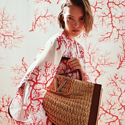 Ζήστε ένα ξέγνοιαστο καλοκαίρι μέσα από τις νέες resort συλλογές των μεγαλύτερων fashion houses