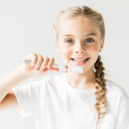 Πώς θα αποκτήσουν τα παιδιά σας τέλειο χαμόγελο 