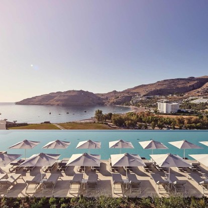 Vacay Ready: Τα πολυτελή resorts στη Ρόδο που πρόκειται να σας χαρίσουν μια αξέχαστη εμπειρία διαμονής