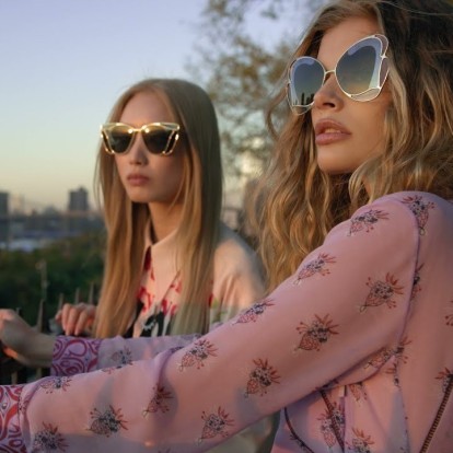 Τα fashion trends στα γυαλιά ηλίου που ολοκληρώνουν κάθε stylish look