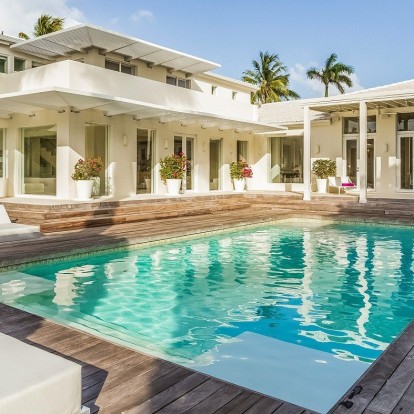 Celebrity Houses: Μέσα στη μινιμαλιστική κατοικία της Shakira στο Miami