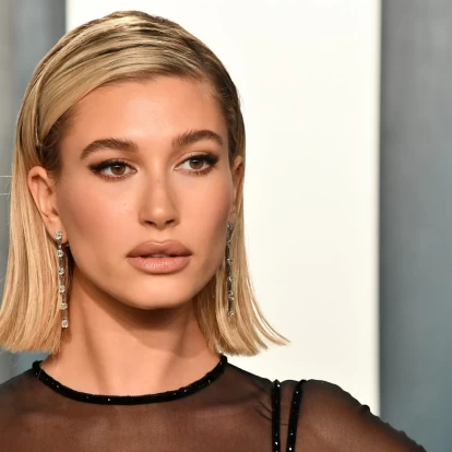 Η Hailey Bieber μοιράζεται τα μεγαλύτερα fashion fails που έχει κάνει στο παρελθόν