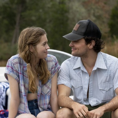 Οι must-watch σειρές εκτός Netflix για να παρακολουθήσετε αυτήν την περίοδο