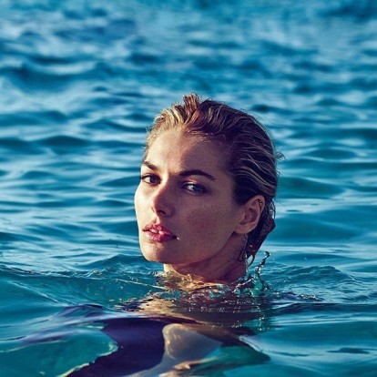 Skincare tips: Oι celebrities αποκαλύπτουν το μυστικό που τους άλλαξε την επιδερμίδα 
