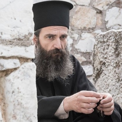 Άρης Σερβετάλης: Ο γνωστός ηθοποιός μιλάει για τον ρόλο του στη νέα ταινία, «Άνθρωπος του Θεού»