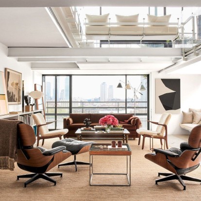 Ένα μινιμαλιστικό townhouse στη Νέα Υόρκη ξεχωρίζει για την artistic διακόσμησή του